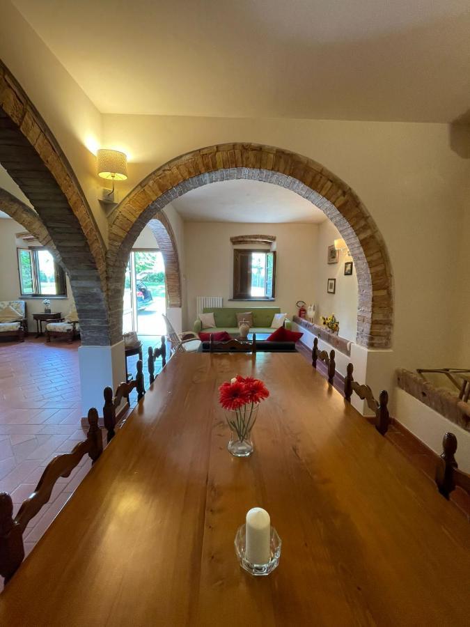 Podere I Sorbi, Spacious Tuscan Villa, Lajatico, Nr Pisa Molino Mazzetti Exterior foto